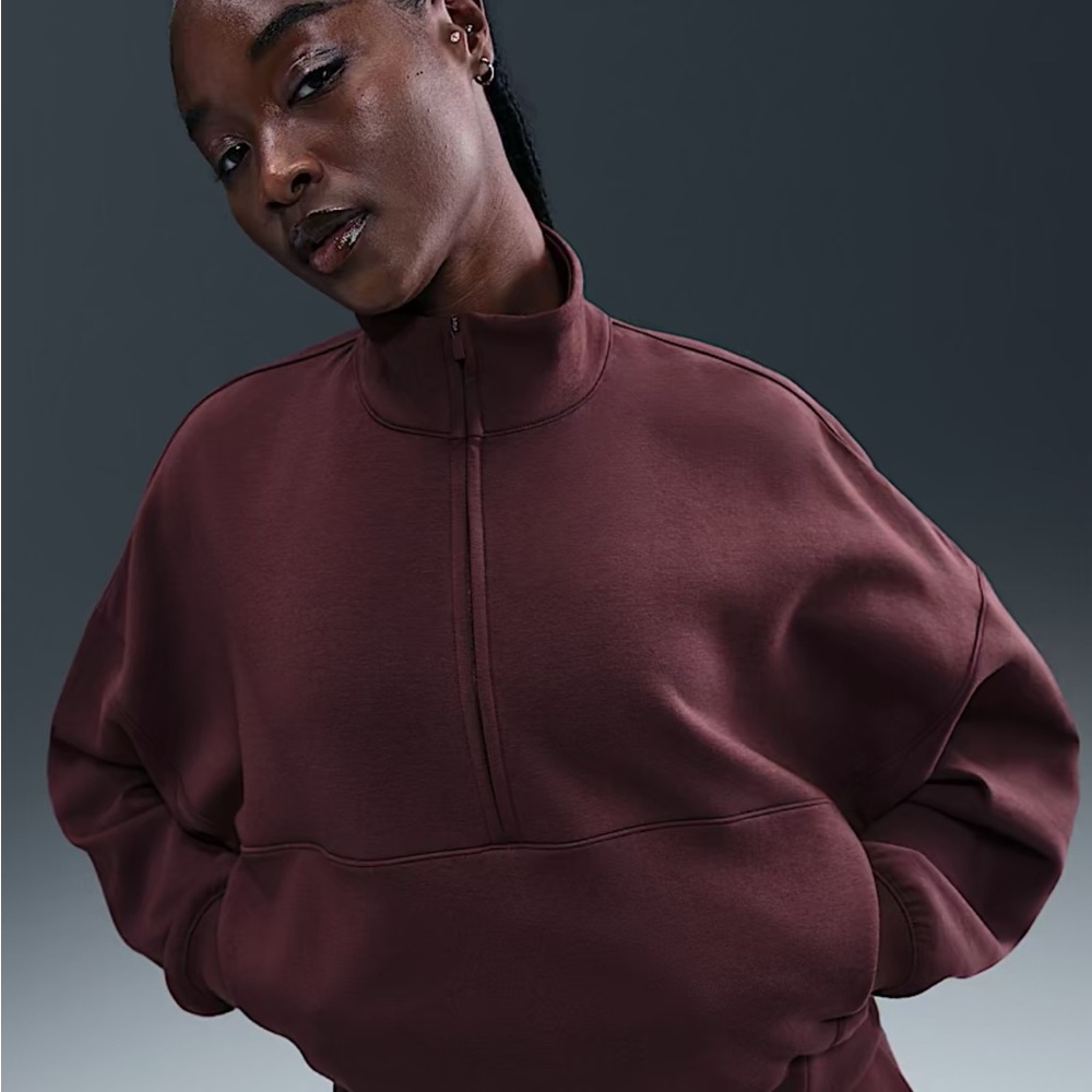 Burgundy Half-Zip Sweatshirt Nike 24.7 Impossibly Soft NWOT small